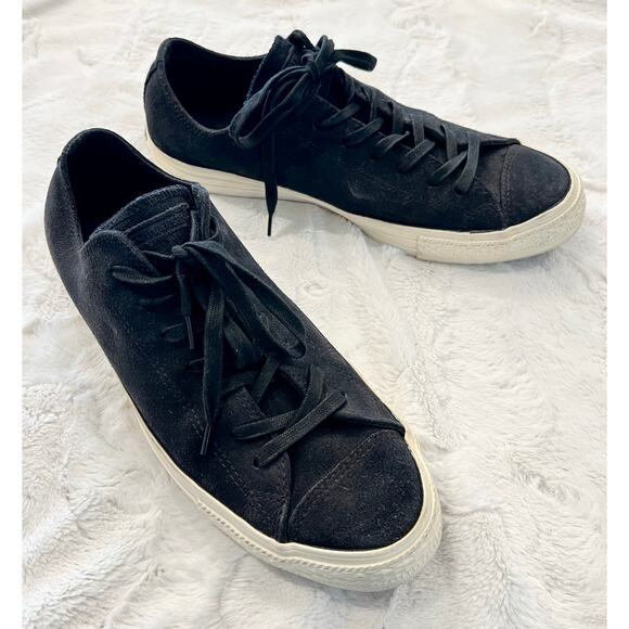Converse Chuck Taylor BLACK SUEDE Shoes M 9.5, W 11.5 Sneakers Skate Skater Low - Picture 2 of 7